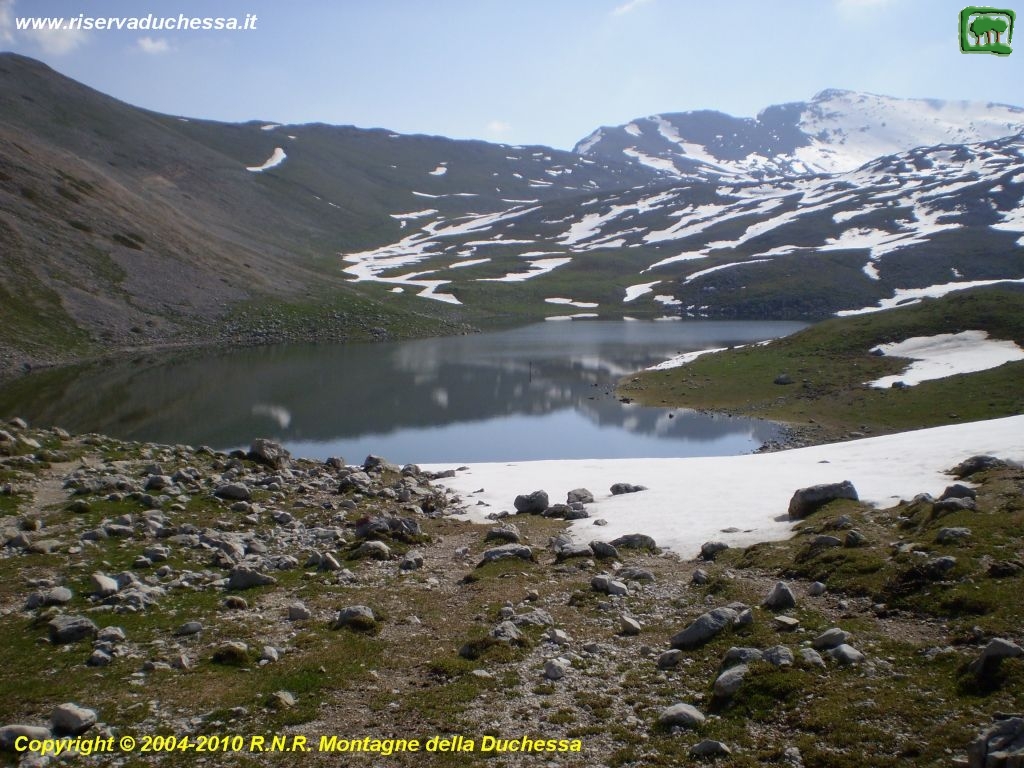 9. Il Lago specchio delle nostre Montagne