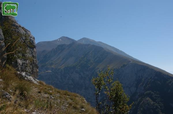 Il Monte Rozza e la catena del Velino-Sirente